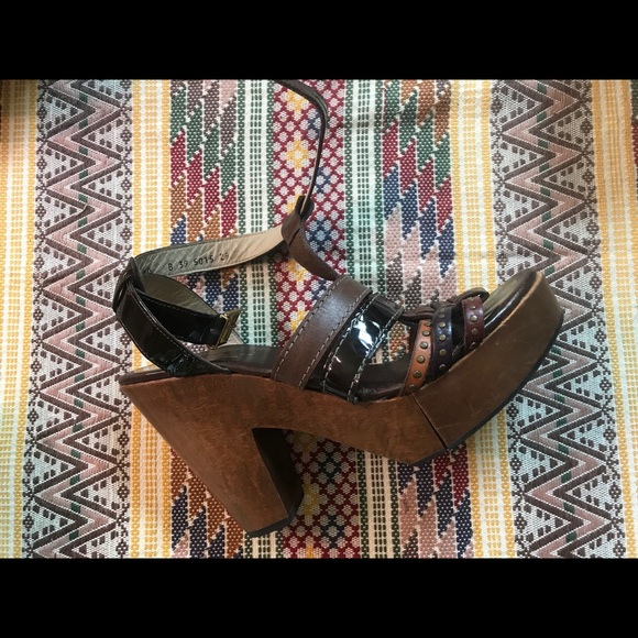 Sandals by Robert Clergerie 10M - Picture 6 of 8